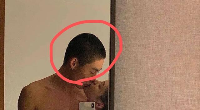 扒爷说的莲花姐是谁,盛装里的花姐是谁(好一朵清纯白莲花) 扒爷说的莲花姐是谁,盛装里的花姐是谁(好一朵清纯白莲花)