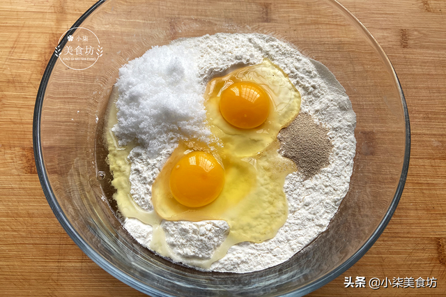 蒙古果子的做法，蒙古果子做法和配方（2碗面粉打3个鸡蛋）