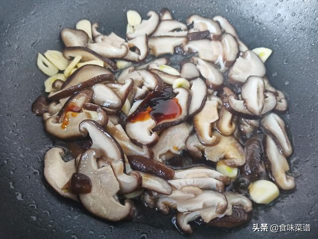 鲜香菇怎么做好吃，怎样做香菇酱才好吃（分享香菇最好吃的6种做法）