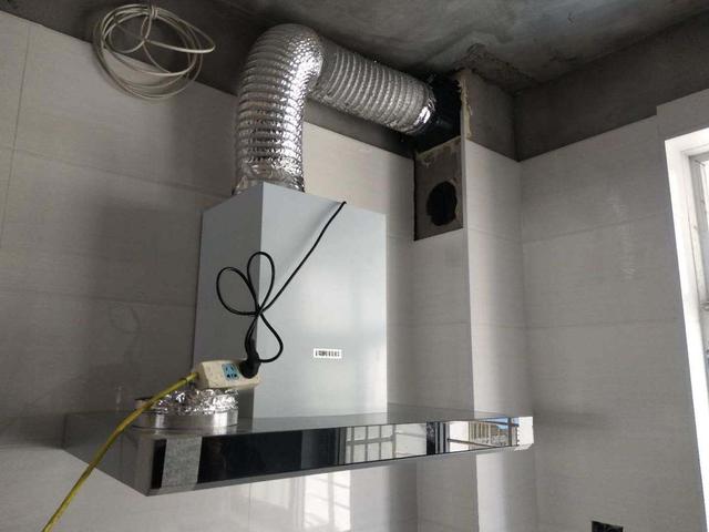 油烟机怎么选择合适，油烟机怎么选购好（网上的选购教程都落伍了）