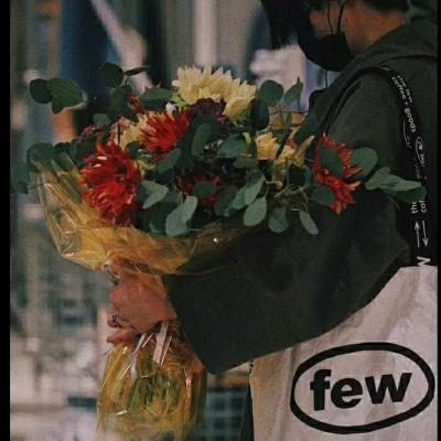 古风网名女生冷艳霸气，冷艳霸气的女生古风网名     笑看世间百态微信昵称（霸气潇洒的能火的网名女古风系惊艳四座-可爱点）