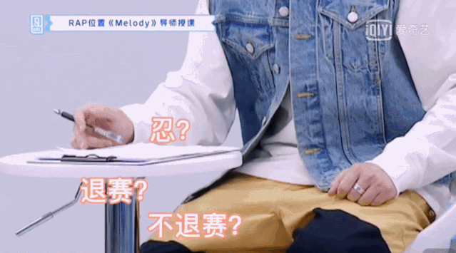 淡黄的头发蓬松的长裙是什么，“淡黄的长裙,蓬松的头发”（刷爆全网的“淡黄的长裙）