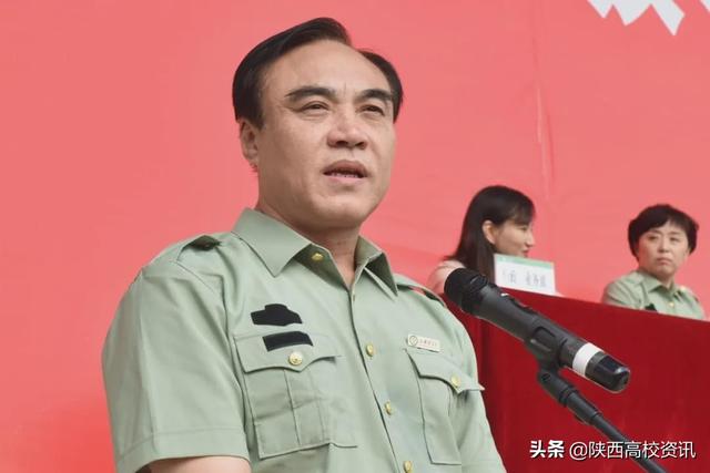 西安医学院奖学金有哪些-多少钱-如何申请-怎么评定，西安医学院奖学金绩点（西安医学院召开2020级本科新生开学典礼暨军训动员大会）