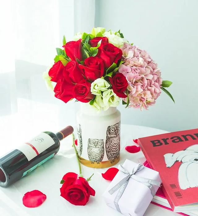 七夕节送花的经典祝福语，七夕节送花的经典祝福语图片（多款玫瑰花束为爱而来）