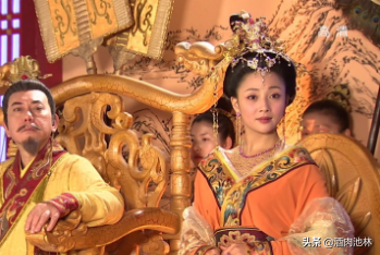 杨贵妃为什么不能生育，唐玄宗和杨贵妃为什么没有孩子（“四大美女”之一的杨玉环为何一生无子）