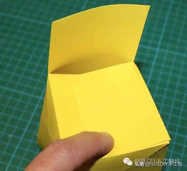 中秋灯笼制作方法，中秋灯笼怎么制作方法（多款创意灯笼制作教程）