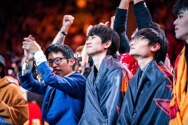 英雄联盟世界冠军，英雄联盟2019全球总决赛冠军（外媒发布历届S赛冠军排名）