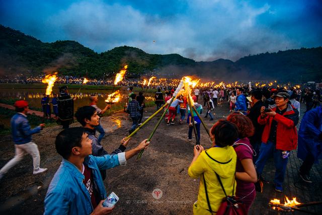 相當於漢族的春節,火把節主要流行於雲南,貴州,四川等彝族地區