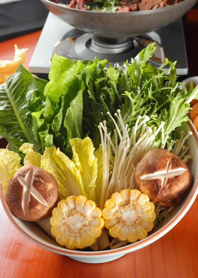 田园大丰收的做法，田园大丰收图片（文火慢熬、无拘无束、啃个痛快）