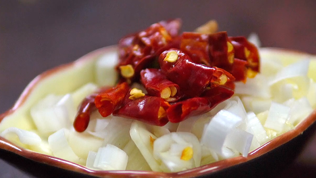 图片[4]-【韭菜鸡蛋炒粉条】做法步骤图 根根分明 特下饭-起舞食谱网