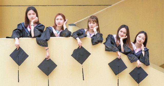 成都理工大学工程技术学院学费，2021年成都理工大学工程技术学院各专业学费_学费多少钱一年（中核集团唯一直属普本准备转设中核理工学院）