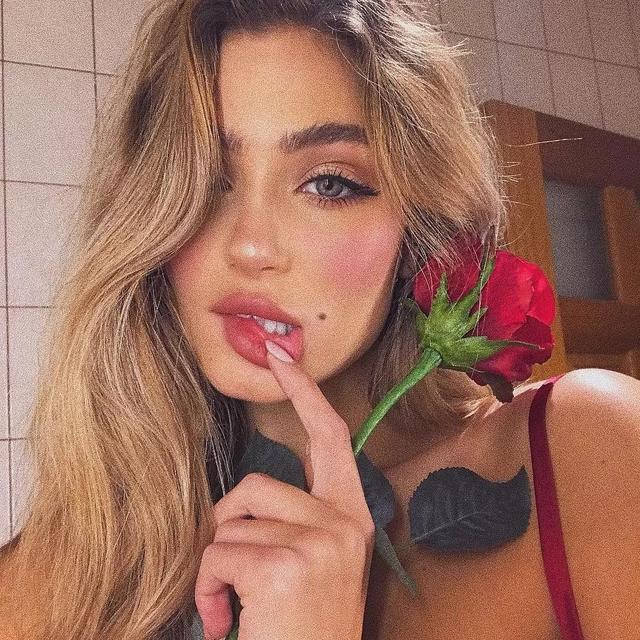 黑白欧美头像微信，黑白欧美头像（欧美头像酷拽情侣绝配）