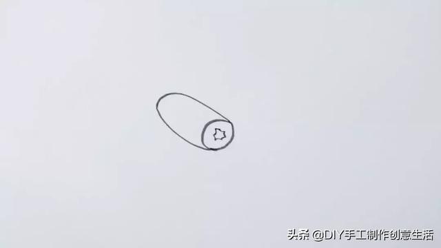 简笔画——书桌一角，图书室一角简笔画（简单又好玩的简笔画）