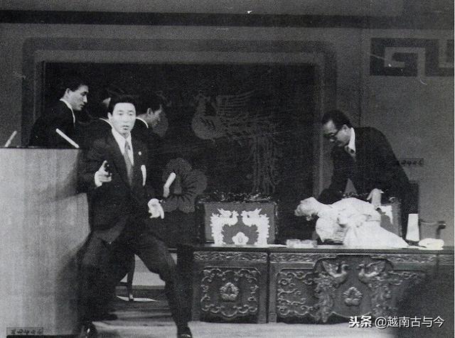 杀害韩国朴正熙凶手的下场，朴正熙凶手下场绞刑（1974年韩国第一夫人遇刺全过程）
