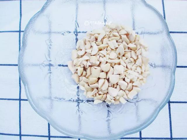 冰粉怎么做好吃，冰粉怎么做漂亮又好吃（夏天的命是冰粉给的）