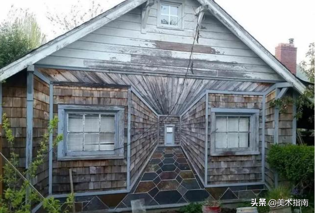 盯五秒会笑的图片，最恐怖的错觉图片有哪些（10张可能让你怀疑自己智商的照片）