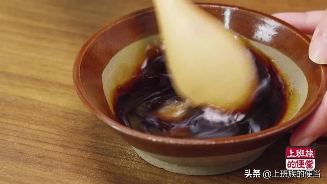 做广式肠粉的步骤，广式肠粉怎么做好吃窍门（广式肠粉在家自己做）