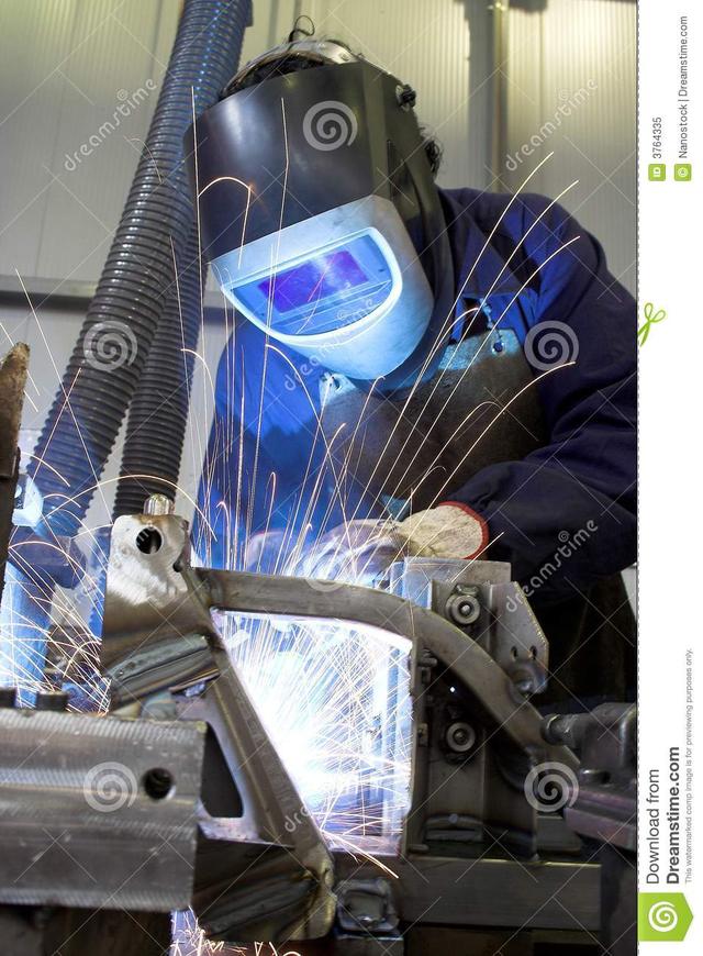 为什么高温会融化金属，高温熔融金属的危害（五·焊接电弧是如何引燃的）