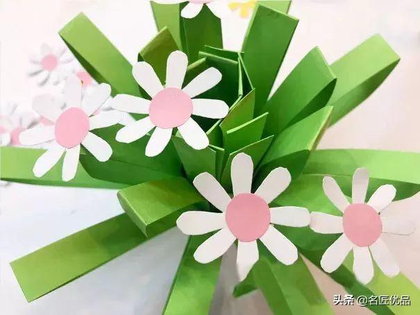 教师节礼物折纸手工花，手工折纸教程（教师节创意手工：一张纸）