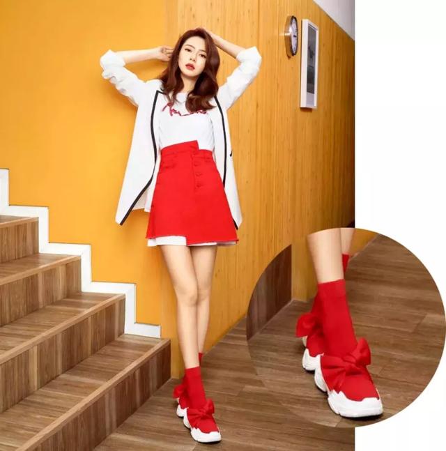 袜靴适合什么腿型，腿型选择靴子（袜靴+裙装，解锁的时髦组合）