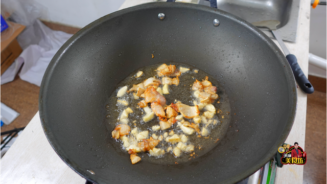扁豆怎么做好吃，扁豆怎么做好吃又下饭（加1块猪肉教你家常做法）