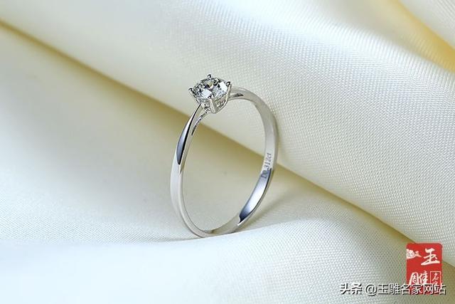 一克拉钻石大概多少人民币，1克拉钻石多少钱（一克拉钻石值多少钱）