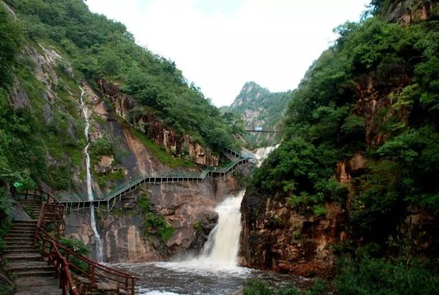 南阳有什么好玩的景点，河南省南阳市都有什么旅游景点（河南3个知名的龙潭风景区）