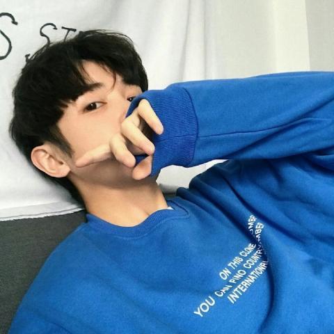 霸气网名男四个字，霸气昵称4个字男（像风一样自由霸气昵称4个字男士悸动的心）