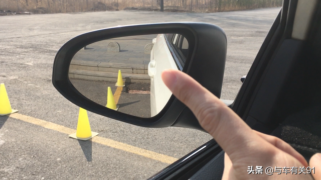 直角转弯技巧看点位置，直角转弯看点位置的技巧有哪些（分享直角转弯看点）