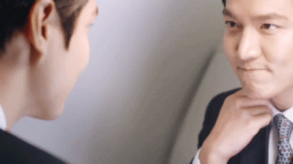 手机有镜子功能吗，vivo手机有镜子功能吗（真的会比真实的自己好看30%吗）