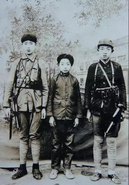 八路军下辖哪三个师，八路军下辖哪三个师师长政委（为何129师武器垫底）