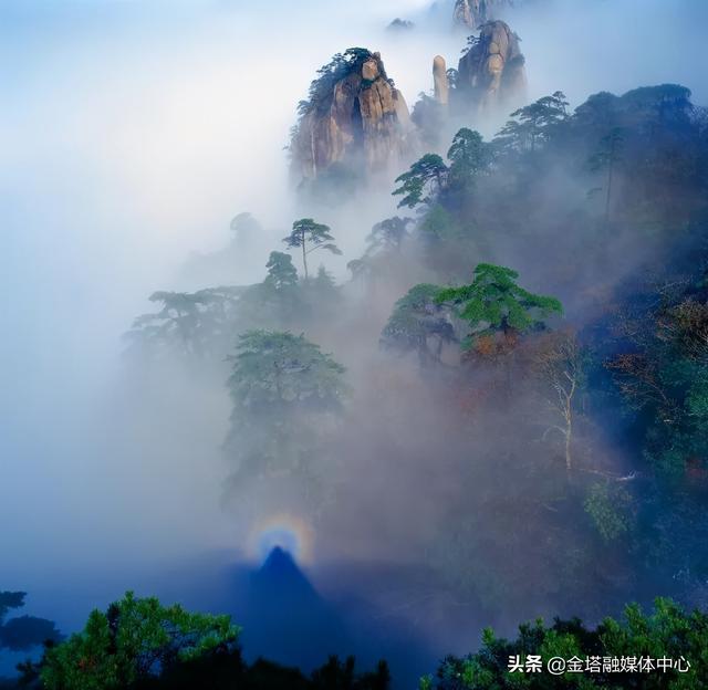 黄山是属于什么地貌，黄山的地貌特点及其成因（黄山何以成为“震旦国中第一奇山”）