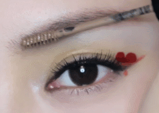 如何修眉与画眉教你方法让你拥有最漂亮的眉形，简单修眉和画眉技巧,我一步步教你（四款超详细画眉教程）