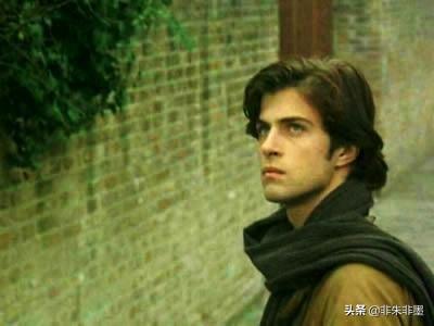 于连案解读红与黑，通过《红与黑》看透于连勾引女性的本质