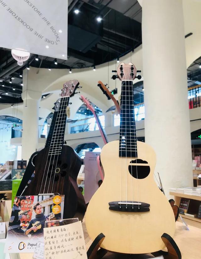 附近书店在哪个位置离我最近，离这里最近的文具店（厦门这些“有颜有料”的书店）