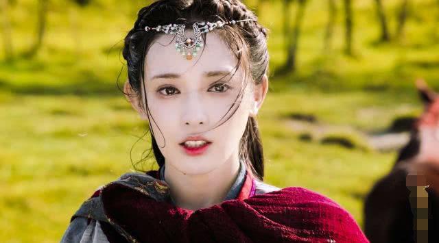 彭晓冉在电视剧灵魂摆渡里扮演什么角色，彭晓冉在电视剧灵魂摆渡里扮演什么角色了（《灵魂摆渡》里走出的3位小花）