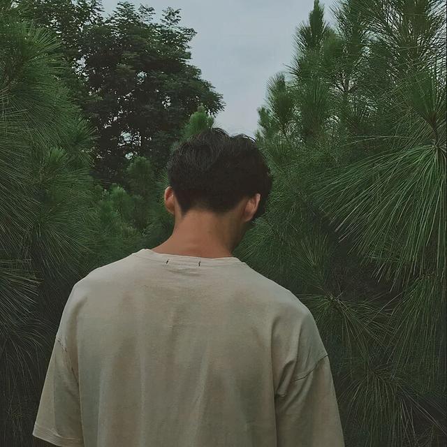 男生高级感的头像 盛不盛开 花都是花  有你没你 我都是我微信，男生高级感的头像 盛不盛开 花都是花  有你没你 我都是我（头像丨男生：盛开或者不盛开）