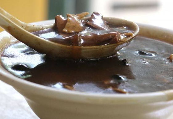 胡辣汤的制作方法，简单的胡辣汤制作方法（胡辣汤家常做法）