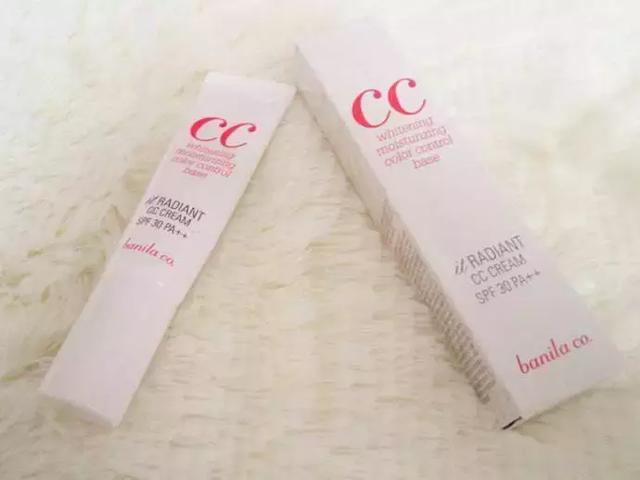 BB霜和气垫BB有什么区别，气垫bb和bb霜的区别（BB霜、气垫、粉底液、素颜霜...这些底妆区别在哪）