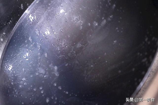 如何正确开锅，一招教你开好锅