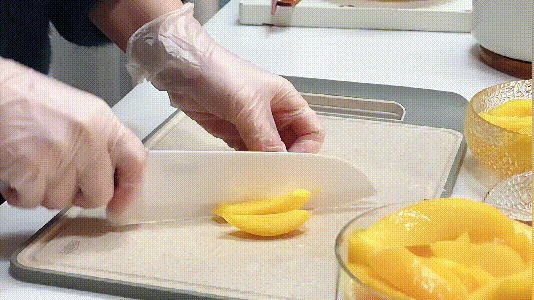 西米露是什么东西，西米的营养价值和副作用（夏季标配甜品黄桃西米露）