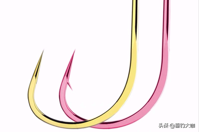 钓鱼怎样选择鱼钩大小，钓鱼钩大小怎么选择（这3种鱼钩才是最佳选择）