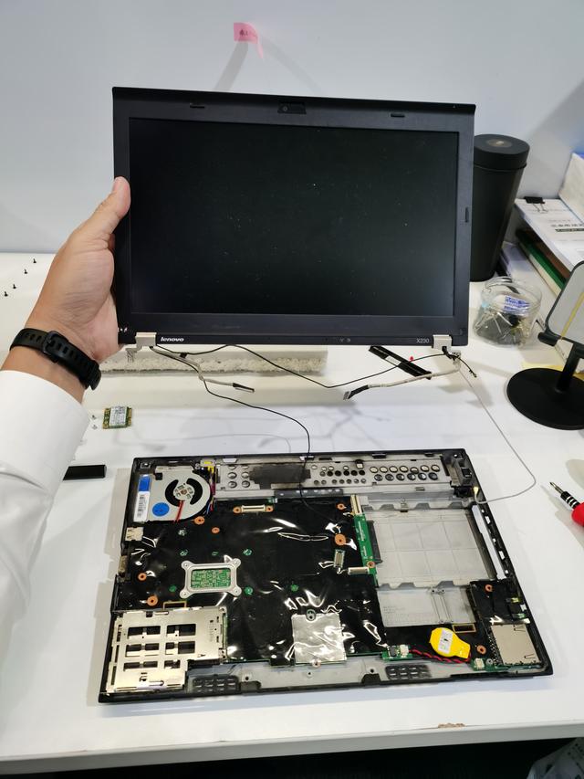 教您更换电脑电源风扇的图文教程，电脑电源怎么换风扇（X230更换散热风扇小记）