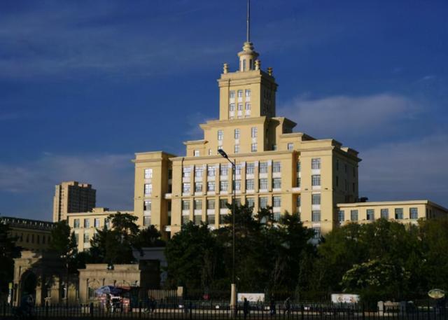 哈尔滨最好的大学，最新2020黑龙江省一本理科大学排名（黑龙江排名前五的大学）