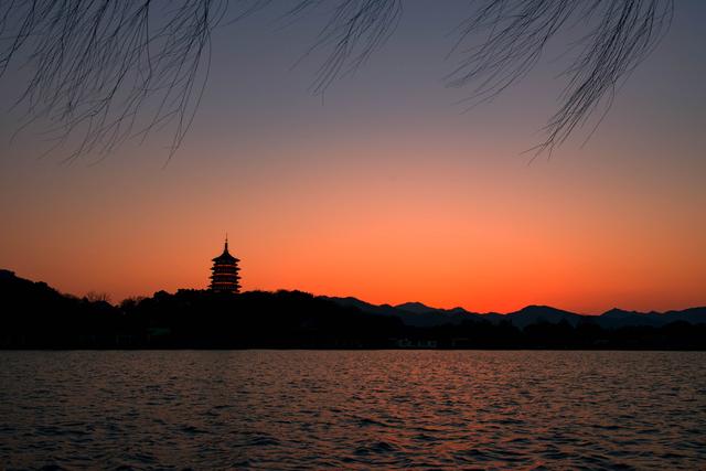 杭州有哪些旅游景点，杭州旅游景点有哪些（浙江省杭州市4A、5A级旅游景区名录）