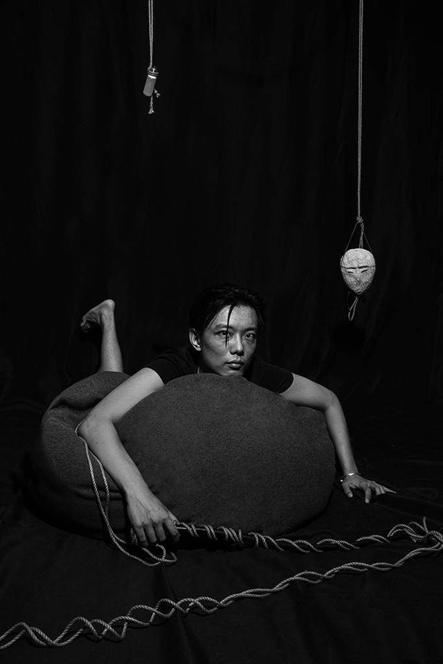 自残女孩，微信头像，自残女孩（当绳缚成为一种艺术表达）