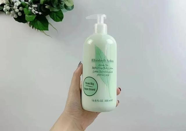 伊丽莎白雅顿官网，伊莉莎白雅顿（一大瓶性价比高）