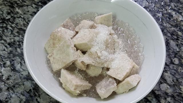 芋头西米露的做法，芋头水果西米露做法（广东很好喝的一道糖水）