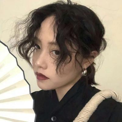 中系女头,微信头像,中系女头(微信御姐头像高冷有气质) 中系女头,微信头像,中系女头(微信御姐头像高冷有气质)