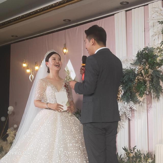 老外女儿结婚祝福语，老外女儿结婚祝福语简短（女儿婚礼祝辞）